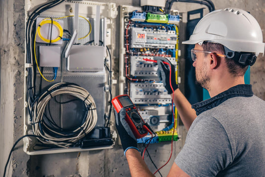 Corso per addetti ai lavori elettrici PES-PAV-PEI